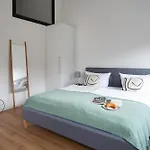 Traumhafte Architekten-doppelhaushaelfte بيت للعطل *